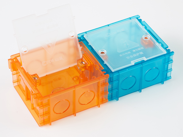 PVC透明86自扣无缝底盒 PVC透明86自扣无缝底盒