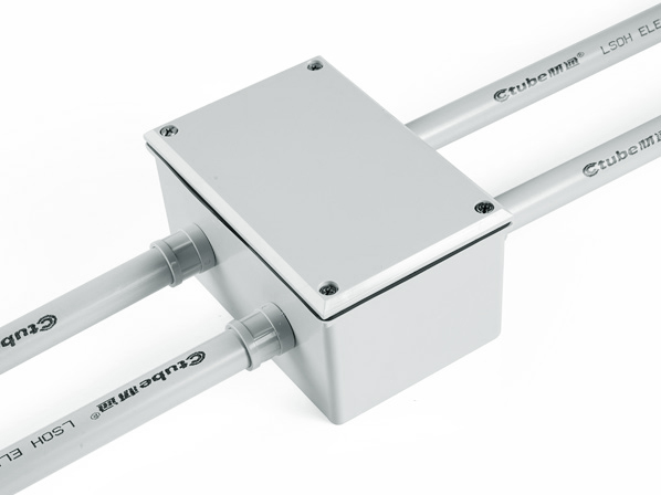 低烟无卤IP67防水电箱 低烟无卤IP67防水电箱