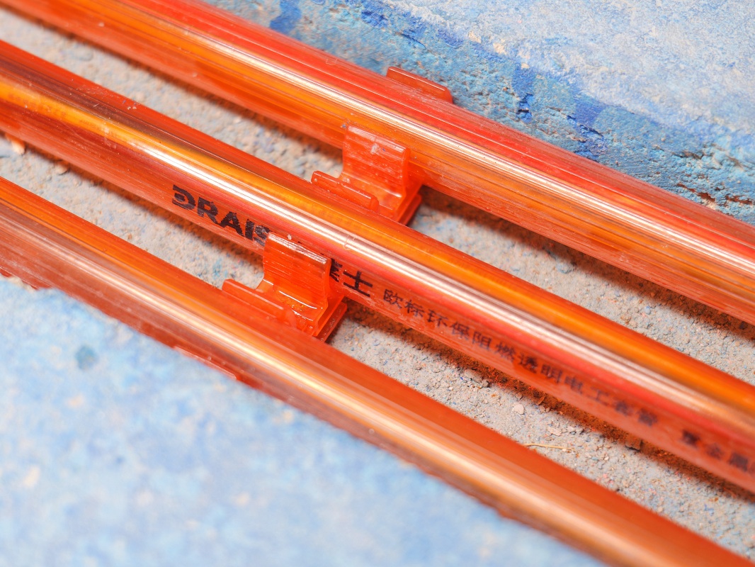 高端住宅线管固定，为何更推荐材通德莱士装配式管夹？